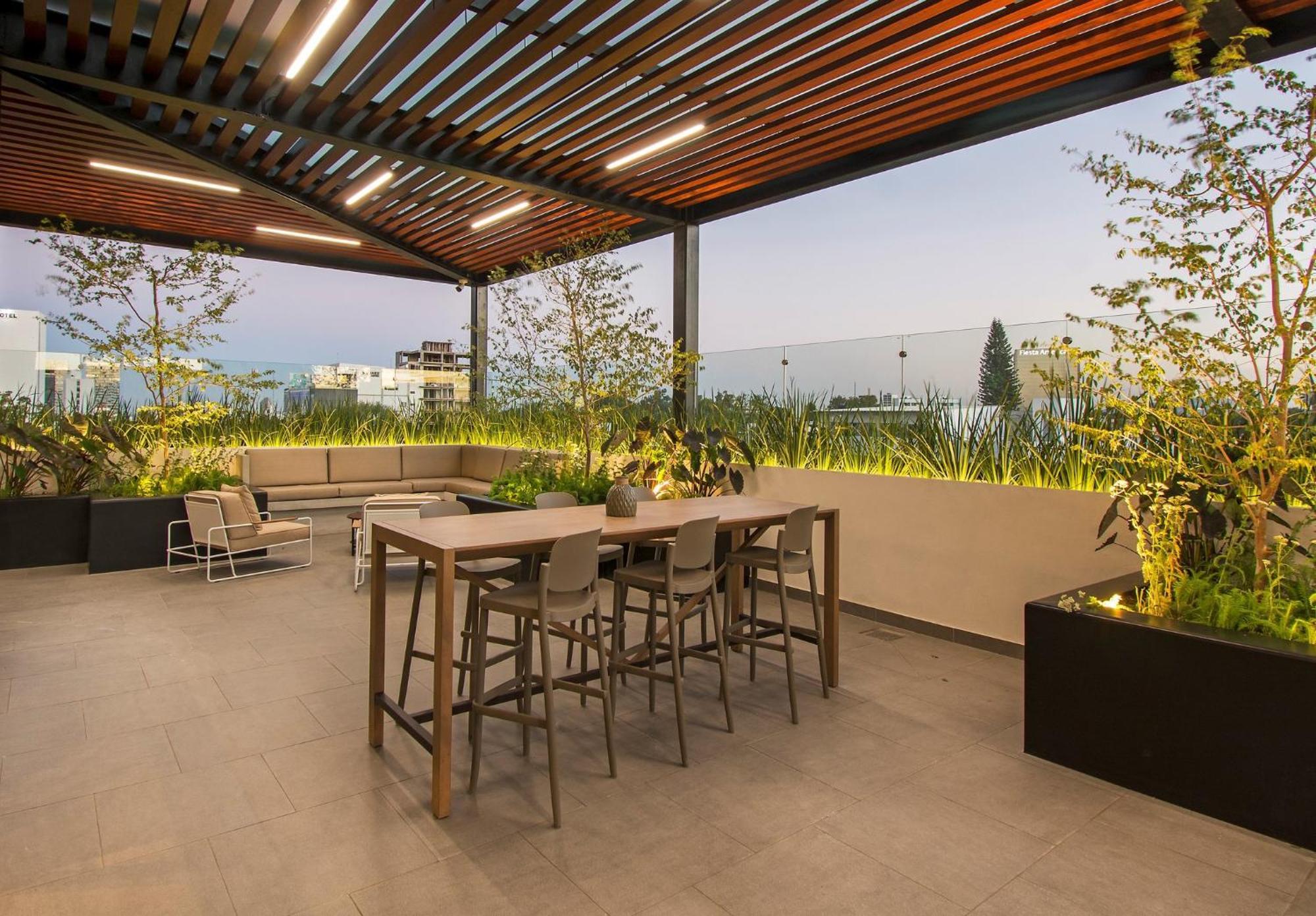 Staybridge - Novena By Ihg Hotel