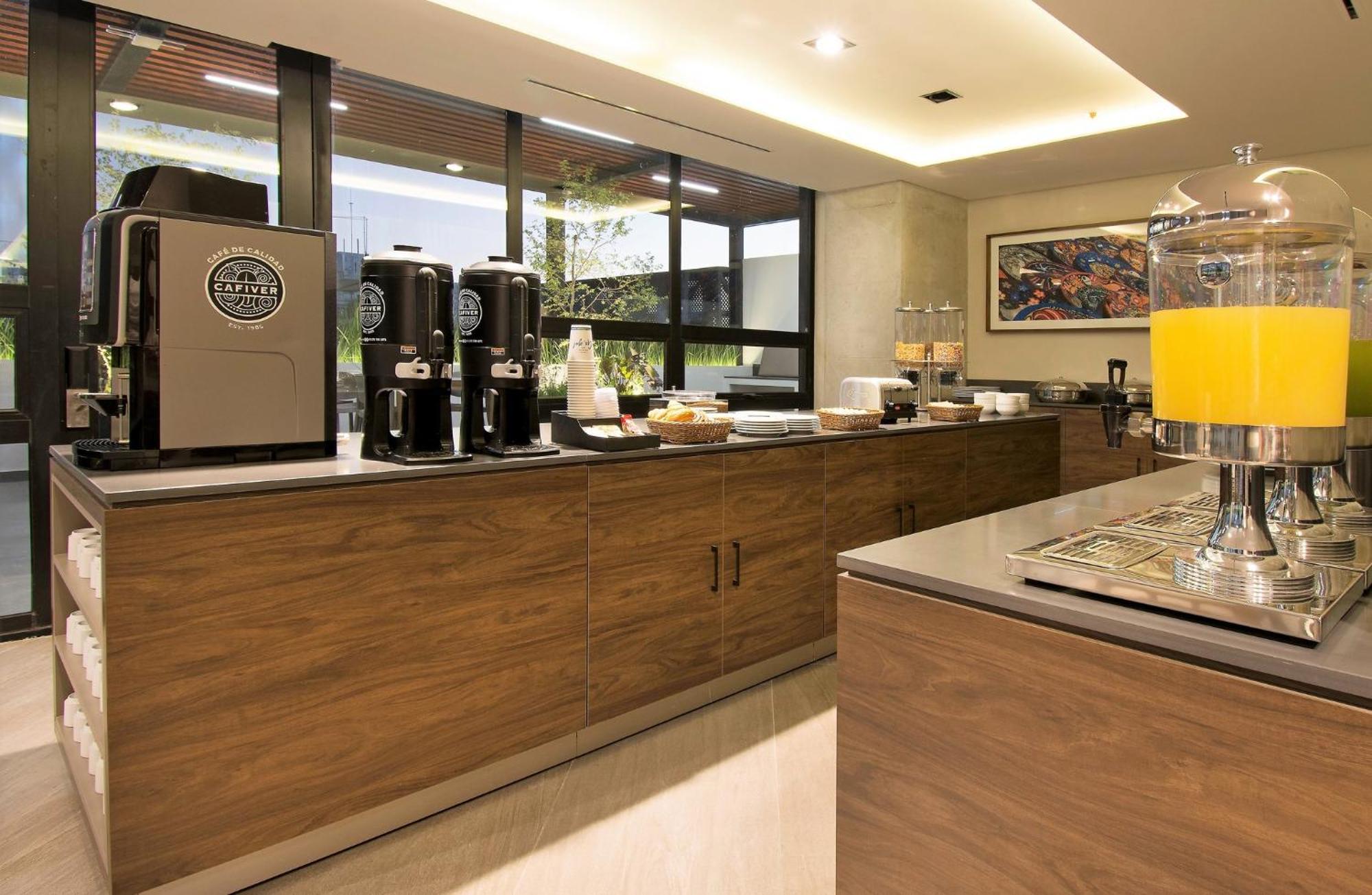 Staybridge - Novena By Ihg 4* Guadalajara